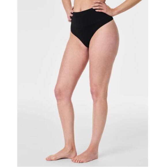 NEW SPANX Very Black ExtraOrdinary EcoCare Seamless Shaping Thong Plus Size 1X - Picture 5 of 10